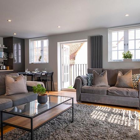 Modern Luxury Apartment In The Heart Of Henley Luaran gambar